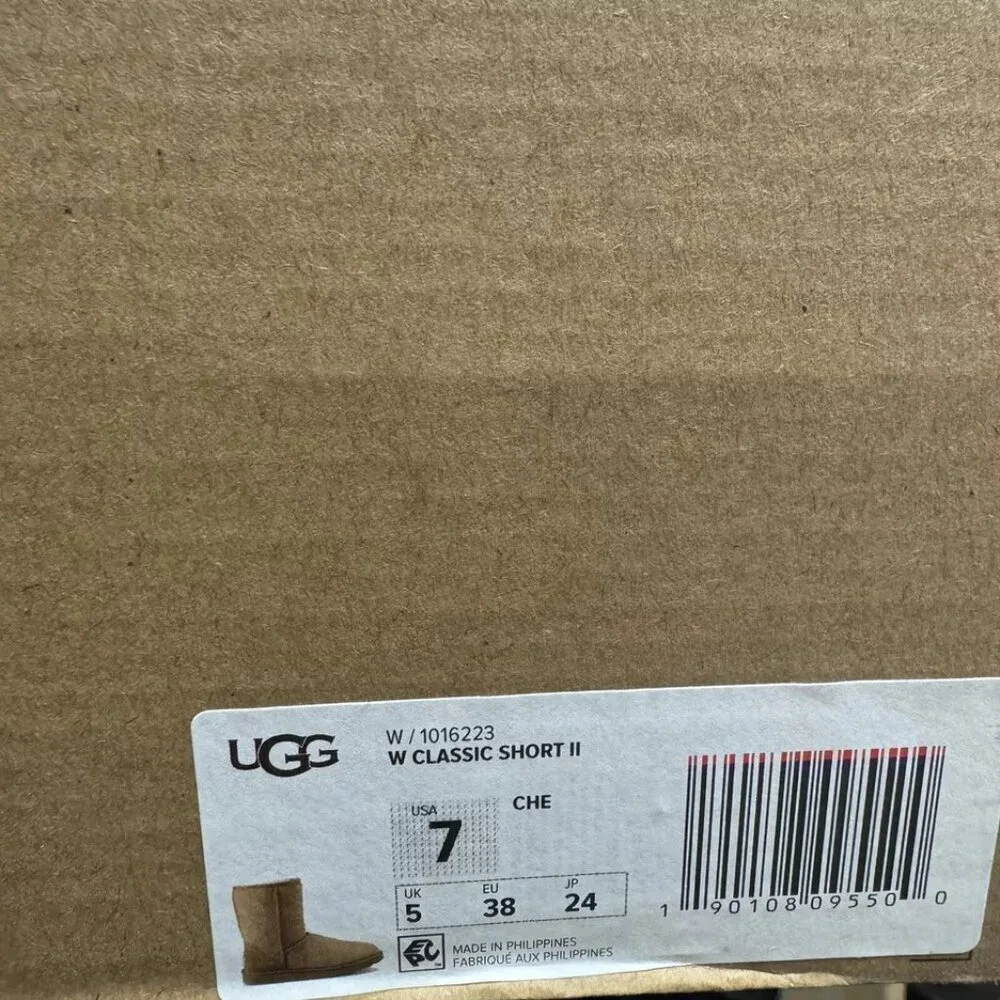 UGG root boot